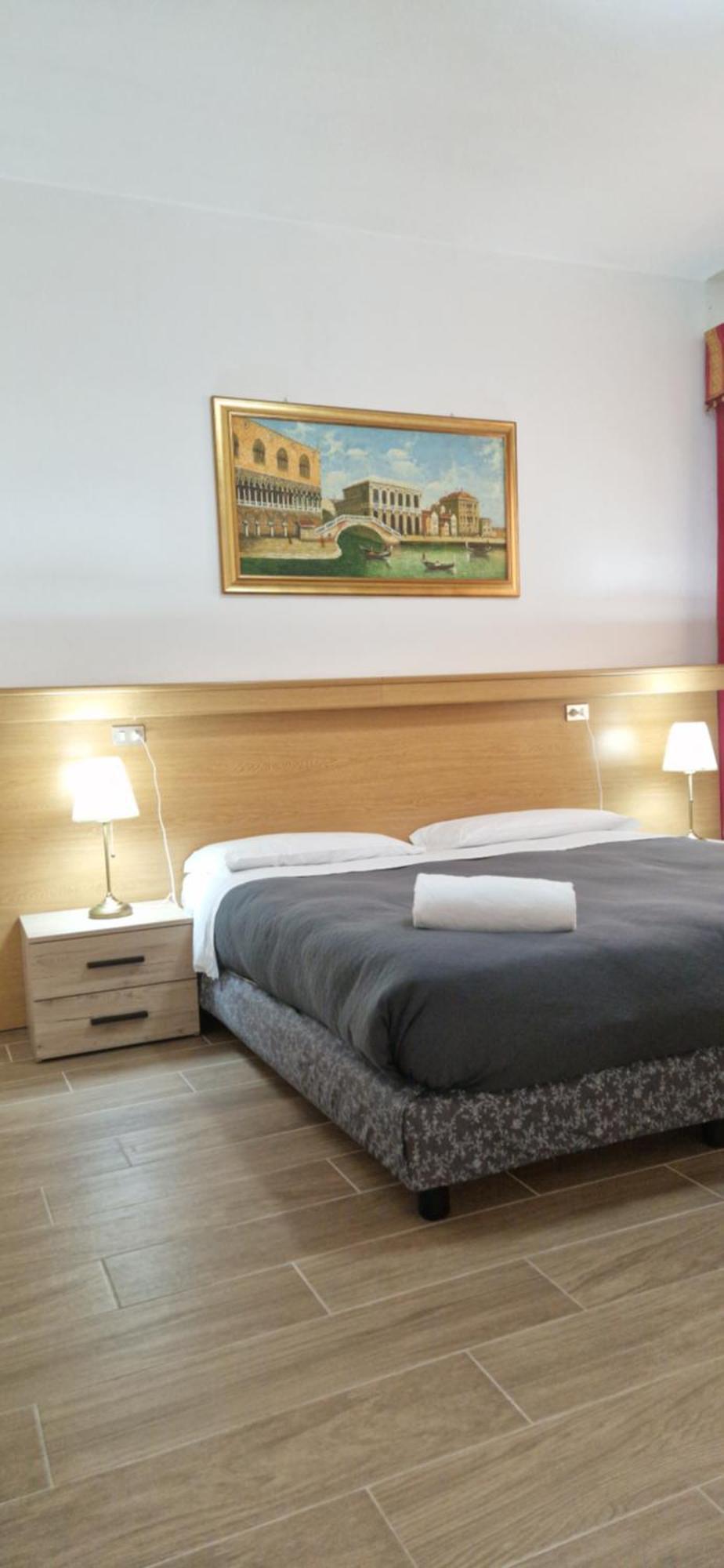 Hotel Tito Местре Экстерьер фото