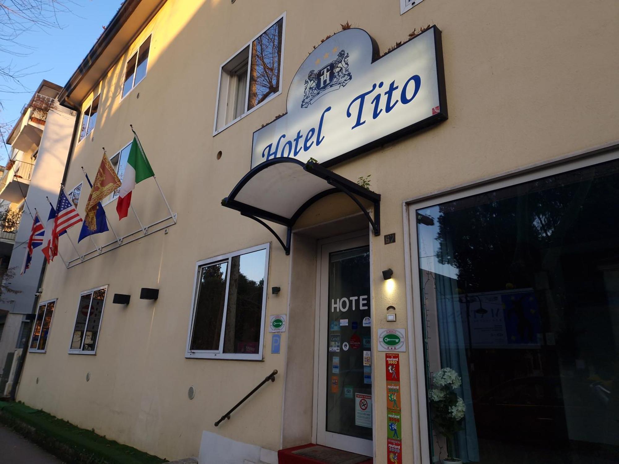 Hotel Tito Местре Экстерьер фото