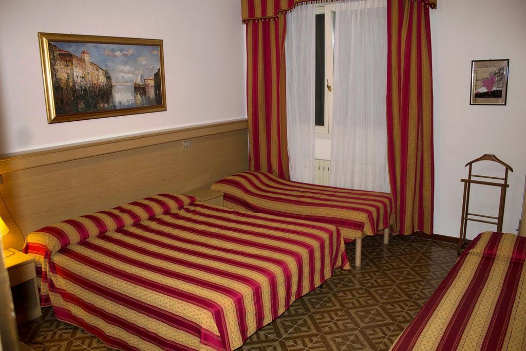 Hotel Tito Местре Экстерьер фото